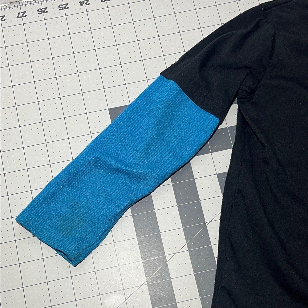Kids Sports Graphic Long Sleeve Shirt - Black and Blue - Picture 8 of 12
